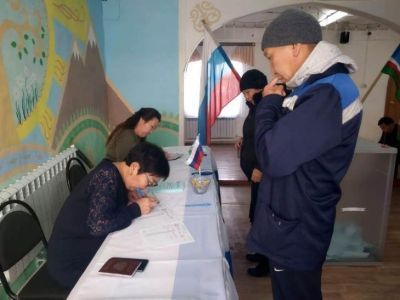 828 избирателей определились со своим кандидатом в главы Оймяконского района