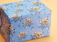 Бумага упаковочная "Птицы на синем фоне" 70х100 см