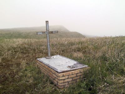 Место гибели в 1889 году русских моряков, охранявших от иностранных браконьеров лежбища котиков на о. Тюлений