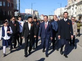 Глава Якутии принял участие в праздничных мероприятиях проекта «Проспект Победы»