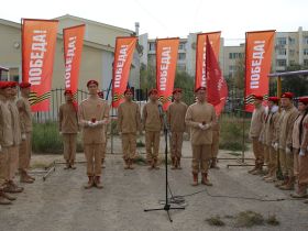 Живая легенда Якутии: 99-летнему ветерану Кириллу Павлову устроили праздник во дворе