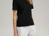 Футболка прилегающего кроя