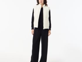 Женский стёганый жилет Lacoste на молнии с открытыми карманами