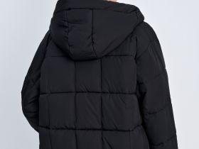 Утепленная куртка свободного силуэта