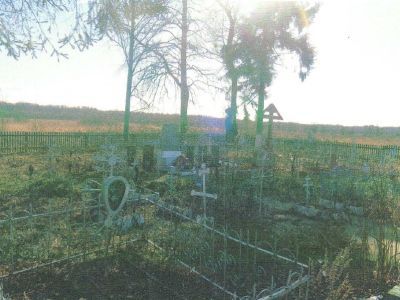 Четыре могилы воинов Советской Армии, погибших в период Великой Отечественной войны 1941-1945 гг.