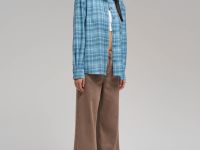 Рубашка объемного кроя в клетку