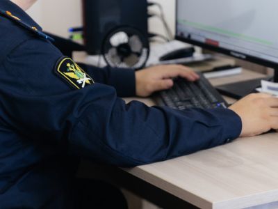 Судебные приставы в Якутске взыскали с организации более 570 тыс. рублей долга по зарплате
