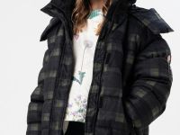 Куртка текстильная с полиуретановым покрытием для девочек