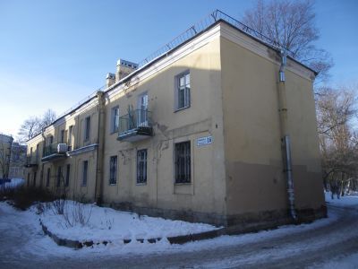 Флигели служебные (два)