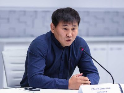 Александр Оконешников покинул пост главного тренера сборной Якутии по спортивной борьбе