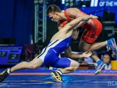 Сегодня стартует чемпионат России по вольной и женской борьбе с участием якутян