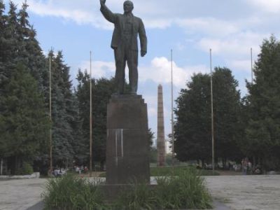 Памятник В.И. Ленину