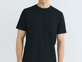 Базовая футболка, Черный