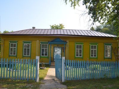 Земская школа