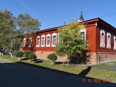 Школа приходская  Успенской церкви