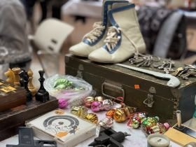 В Якутске открылась ярмарка любителей старины «Ленские клады»