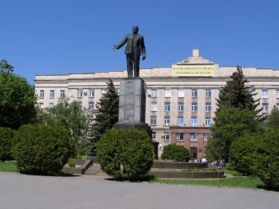 Памятник В.И. Ленину