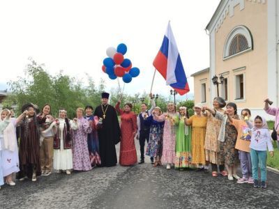 Флешмоб «Колокольный перезвон» прошел в Якутске в День России