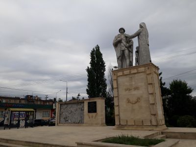 Памятник воинам 345 СД