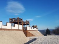 Историческая площадка «Античность. Римская крепость Каструм I–III вв. н. э.»