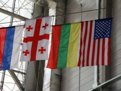 Медали чемпионата мира по мас-рестлингу разлетелись в 14 стран мира