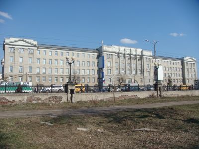 Здание Управления Омской железной дороги, в котором в январе - марте 1922 г. по заданию Совета труда и обороны работал Дзержинский Феликс Эдмундович