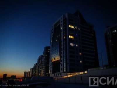 Пока в Якутии была ночь: арест замминистра, новое землетрясение в Турции и забастовка актеров