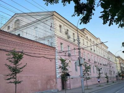 Здание арестантских рот, 1855 г. арх. Г.В. Петров, реконструкция: 1885 г., арх. М.Н. Грудистов; 1904 г.