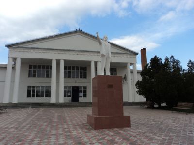 Памятник В.И. Ленину