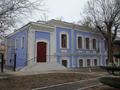 Дом, в котором в 1918 году находился первый на Дону военно-революционный комитет во главе с Ф. Подтелковым и М. Кривошлыковым