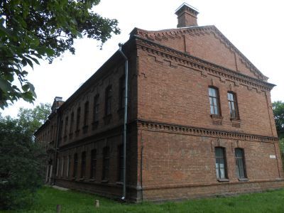 Казармы Омского полка