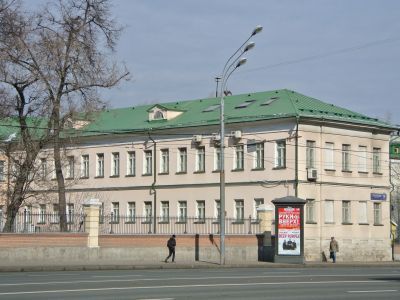 Восточный флигель