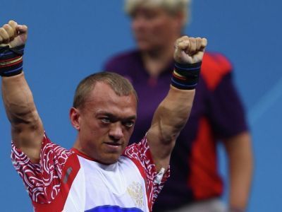 Пауэрлифтер Владимир Балынец: Всегда с гордостью исполняю гимны России и Якутии на соревнованиях