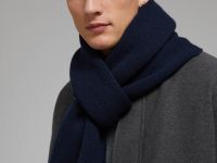Шарф из шерсти