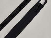 Утепленная куртка с капюшоном