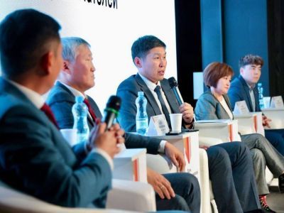 Свыше 800 предпринимателей объединил форум «Время решать вместе»