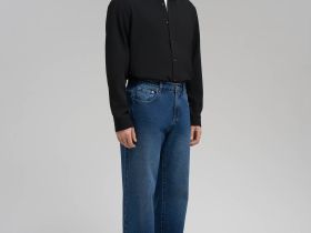 Джинсы объемного кроя