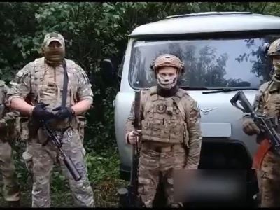 Автомобиль доставили для военнослужащих в зону СВО из Якутии