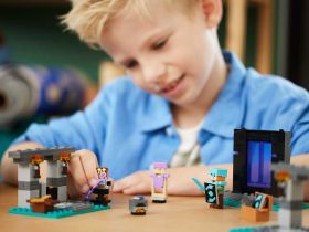 Minecraft 21252 Конструктор Оружейная палата