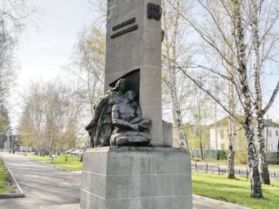 Обелиск воинам, погибшим в годы Великой Отечественной войны (1941-1945 гг.)