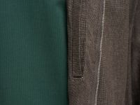 Легкий бомбер со льном