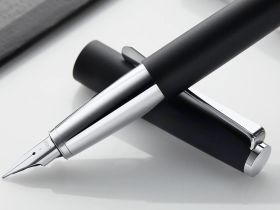 Ручка перьевая LAMY 067 studio, чёрный