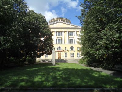Главное здание Государственного оптического института имени С.И.Вавилова