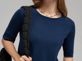 Легкий джемпер с коротким рукавом