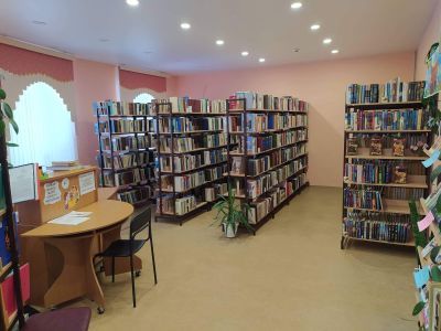 Пойковская поселенческая детская библиотека «Радость»