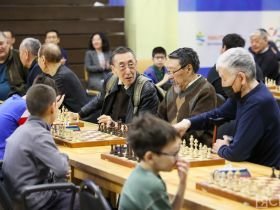 На турнире участника ВОВ по шашкам и шахматам в Якутске впервые за 10 лет победили ветераны