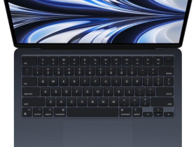 Ноутбук Apple