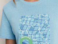 Футболка приталенного силуэта с принтом