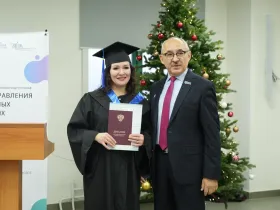 В Якутске вручили дипломы выпускникам программы «Мастер управления в креативных индустриях»