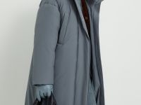 Пуховое пальто широкого силуэта с хлопком